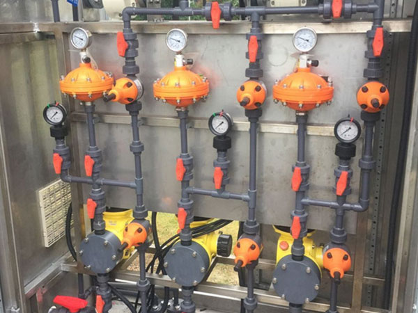 自動(dòng)加藥裝置