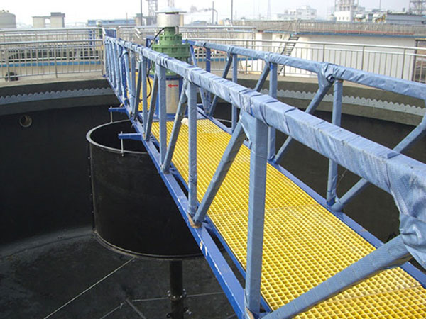 中心傳動懸掛式濃縮機